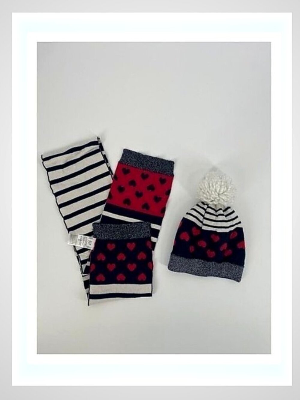 Gap hat and scarf set
